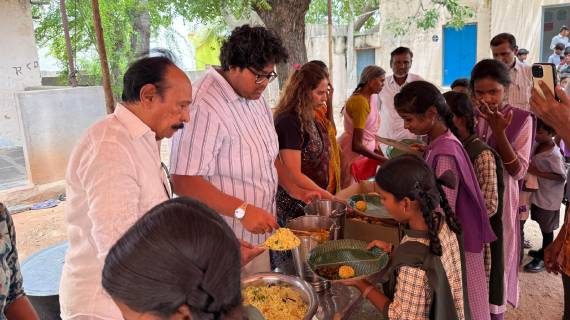 Water filtration installation at a government school near Anantapur