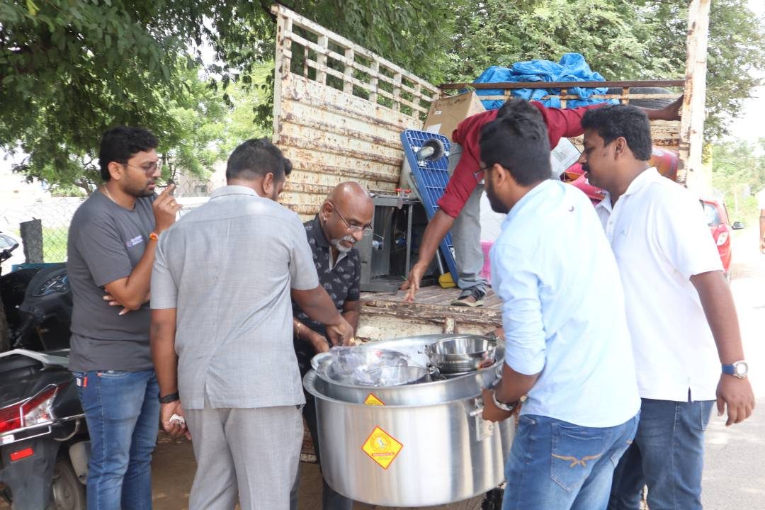Supplies donated to Matrudevobhava Anadha Ashramam
